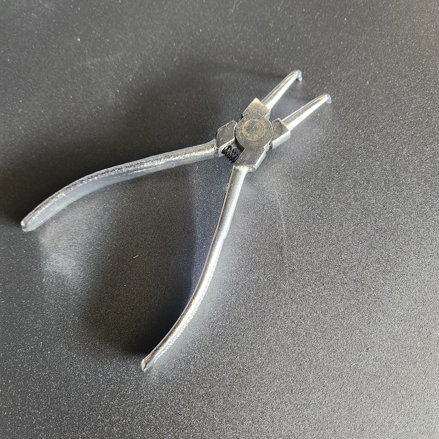 Bent Tip Internal Circlip Pliers