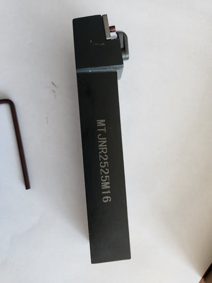 MTJNR/L Turning Toolholder – M16 Series  TNMG Inserts  Right or Left Hand