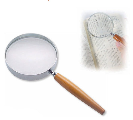MAGNIFIER WITH WOODEN HANDLE